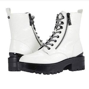 Guess Fearne White Lace Up Boots Sz- 5.5